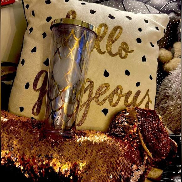 Starbucks Other - Starbucks venti collectible mermaid scales gold holiday tumbler cup